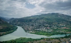 Mtskheta Day Trip from Tbilisi: Essential Tips, Getting There &amp; Itinerary