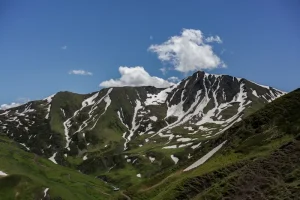 Chiatura’s Soviet Cable Cars: A Journey Back in Time in Industrial Georgia