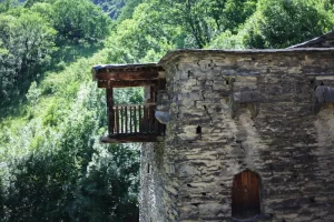 Georgia SIM Card for Tourists: Your Complete Buying Guide