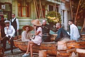 What to Expect at a Georgian Supra Feast: A Traveler’s Guide to Toasts &amp; Traditions