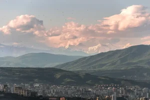 A Foodie’s Guide to Sighnaghi: Best Restaurants &amp; Traditional Georgian Dishes