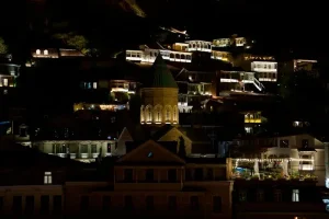 Exploring Old Tbilisi: A Walking Tour of History and Charm