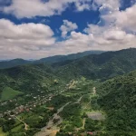 Experience Georgia’s August 2026: Sun-Drenched Days and Lively Evenings