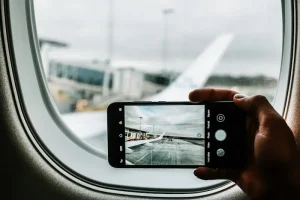 Making Calls in Georgia: Local SIM Card vs Roaming Options